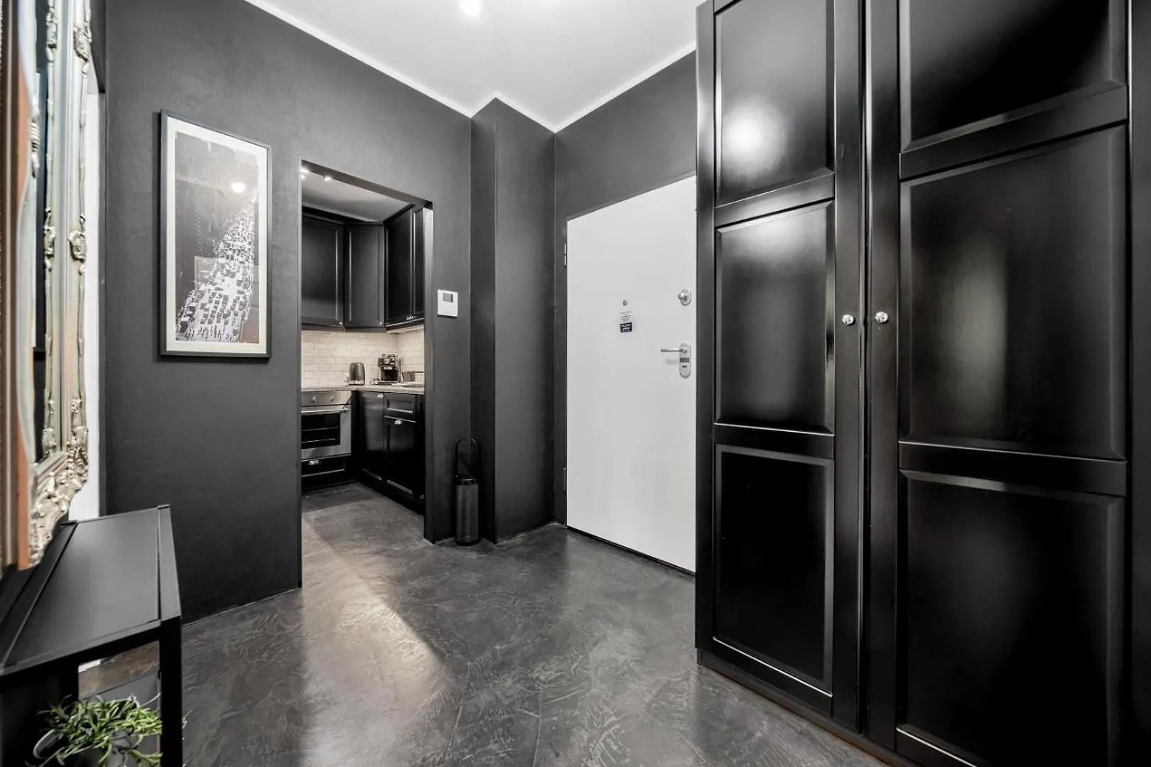 Warsaw Leszno Apartment With Parking - By Rentujemy