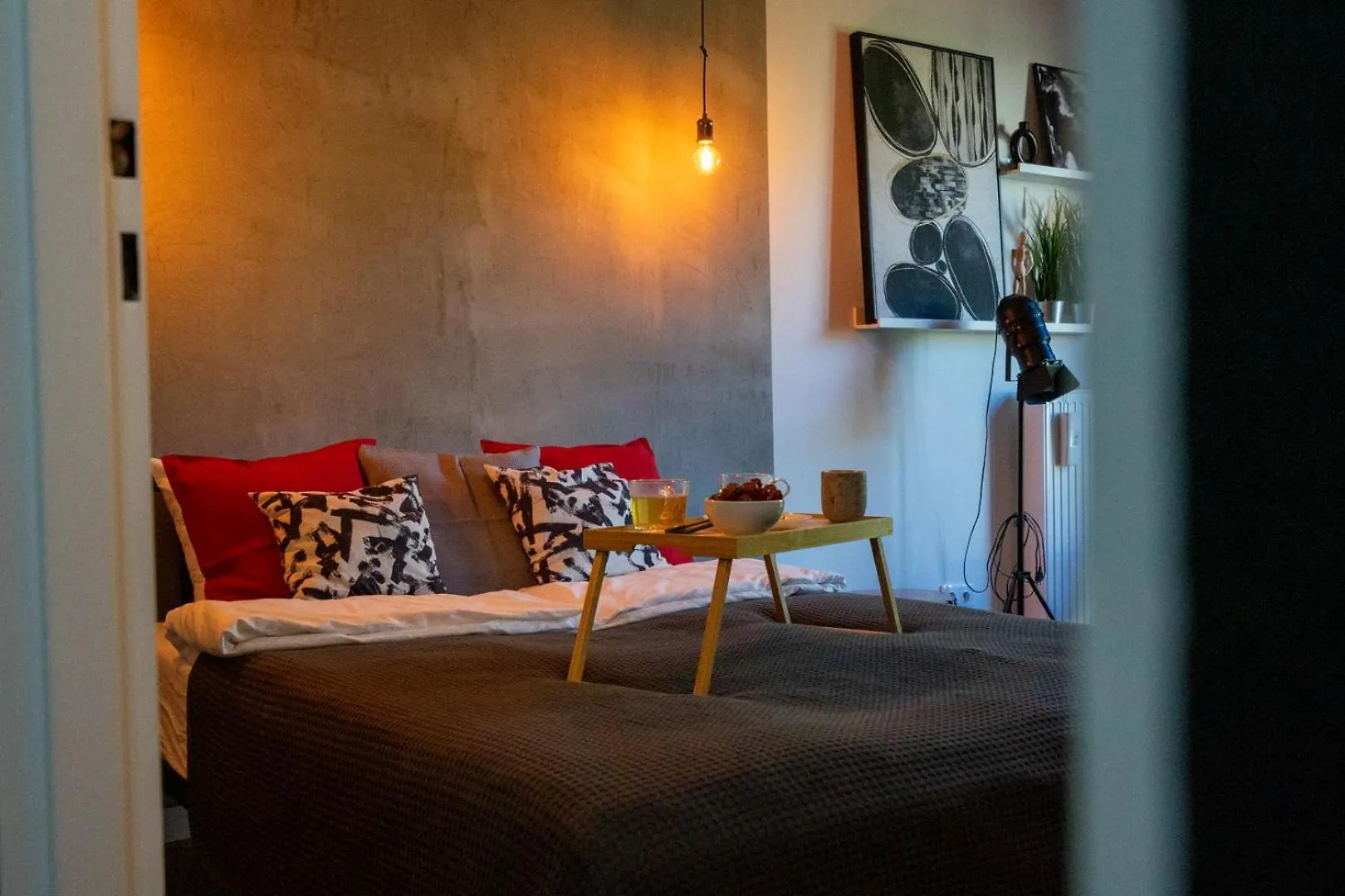 Warsaw Leszno Apartment With Parking - By Rentujemy Polonya